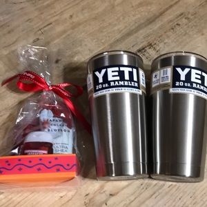 Yeti cups